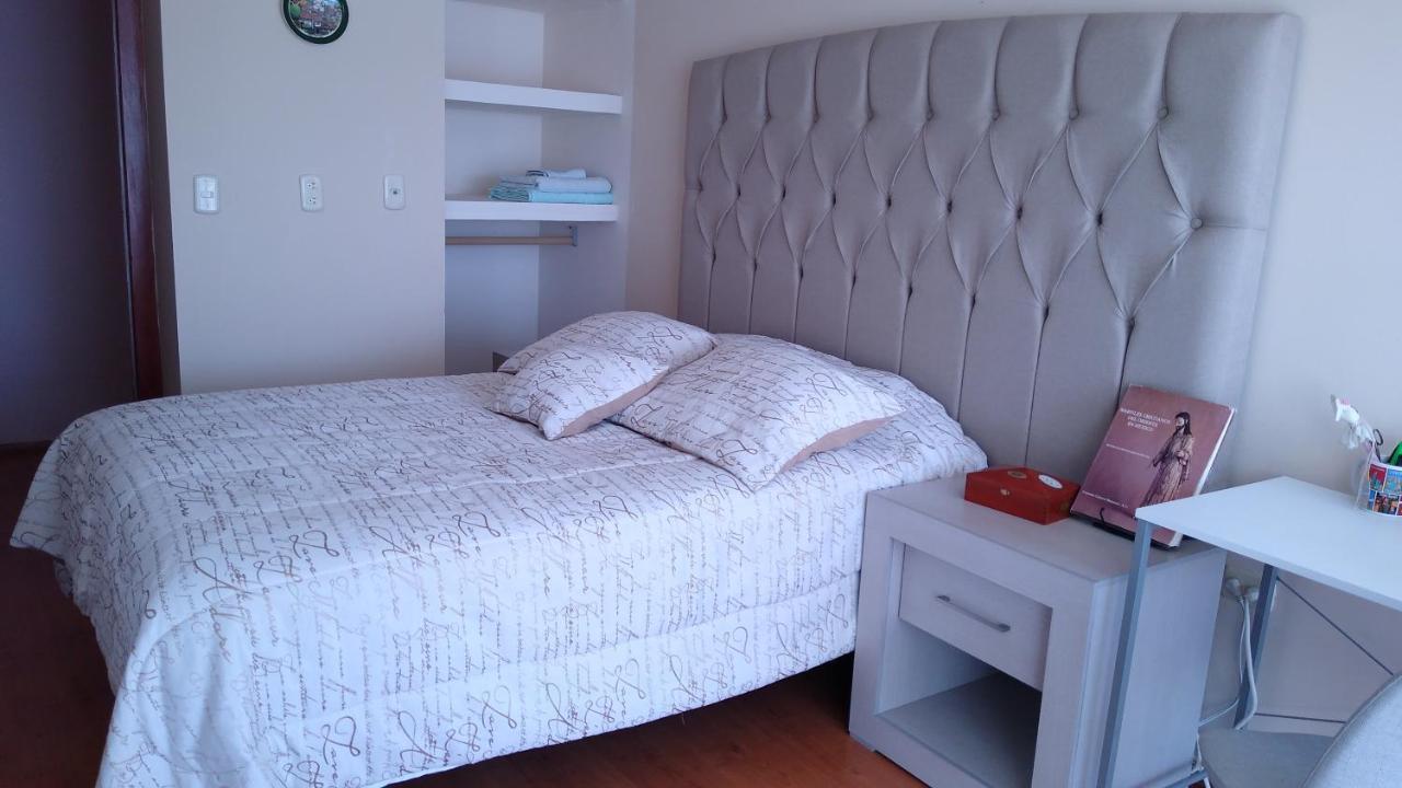 Habitacion Matrimonial Con Cama Y Sofa Para Cuatro Personas Tlaxcalancingo Kültér fotó