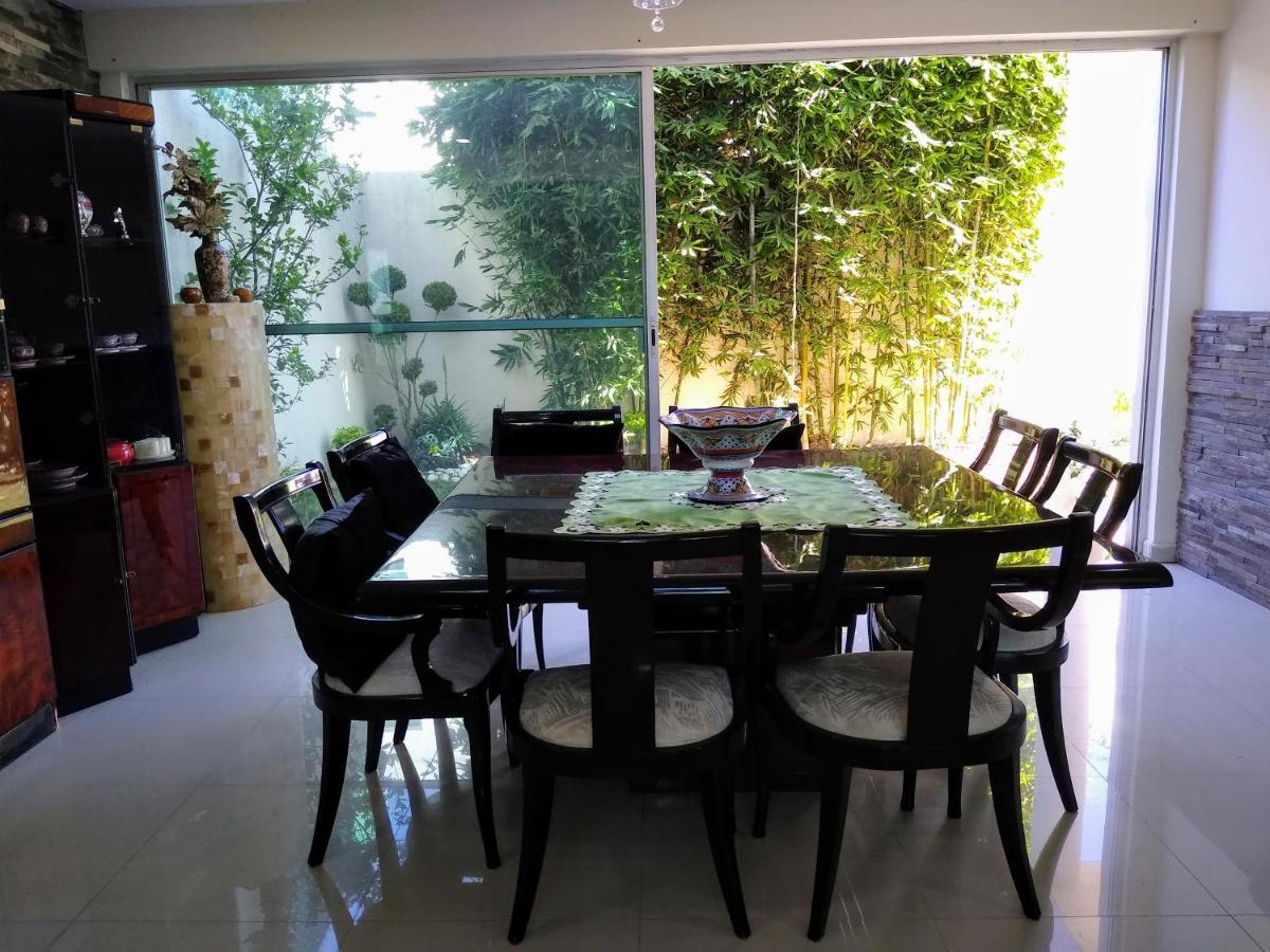 Habitacion Matrimonial Con Cama Y Sofa Para Cuatro Personas Tlaxcalancingo Kültér fotó
