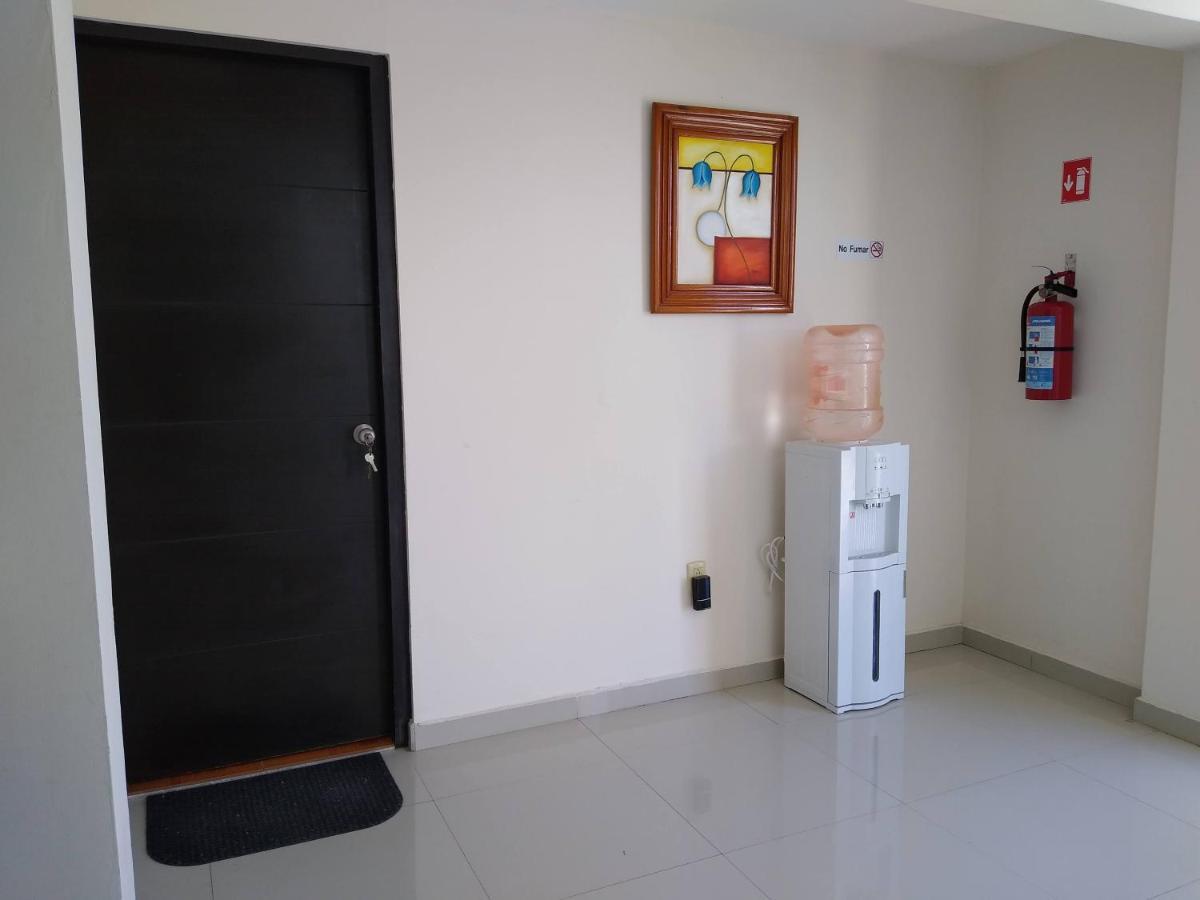 Habitacion Matrimonial Con Cama Y Sofa Para Cuatro Personas Tlaxcalancingo Kültér fotó